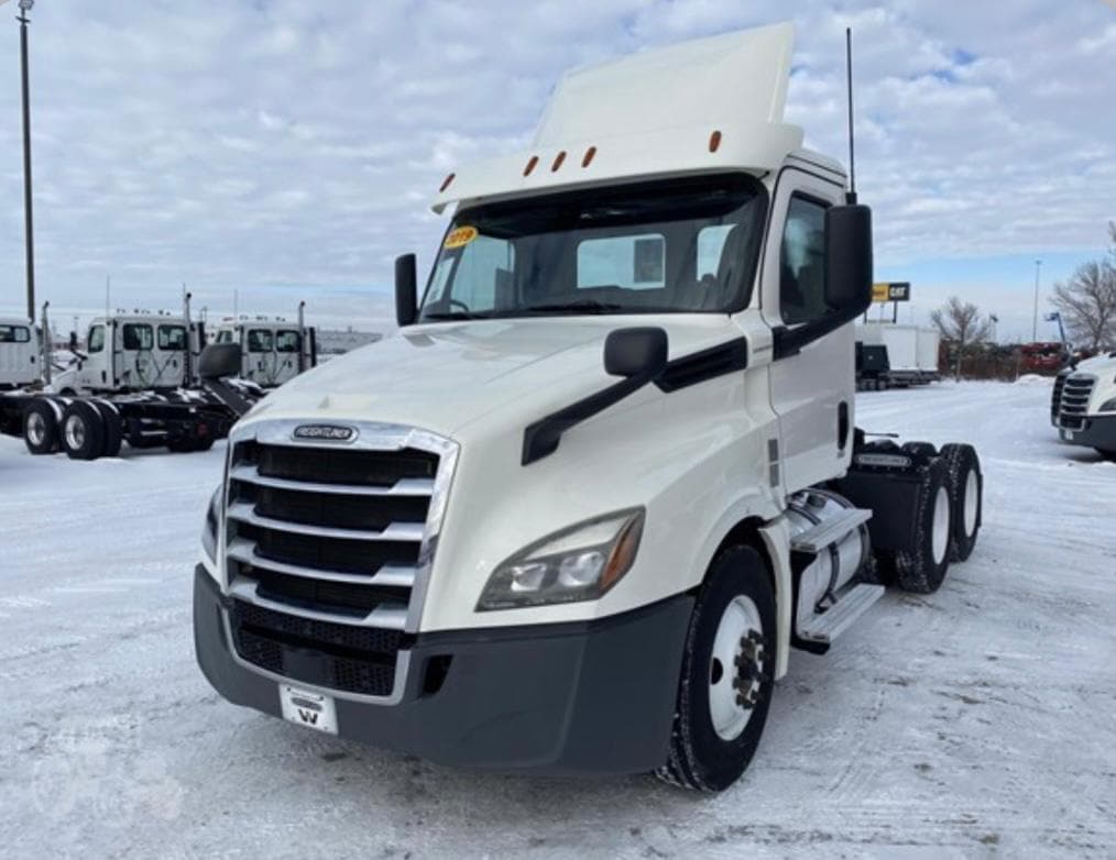 Freightliner Cascadia 126
