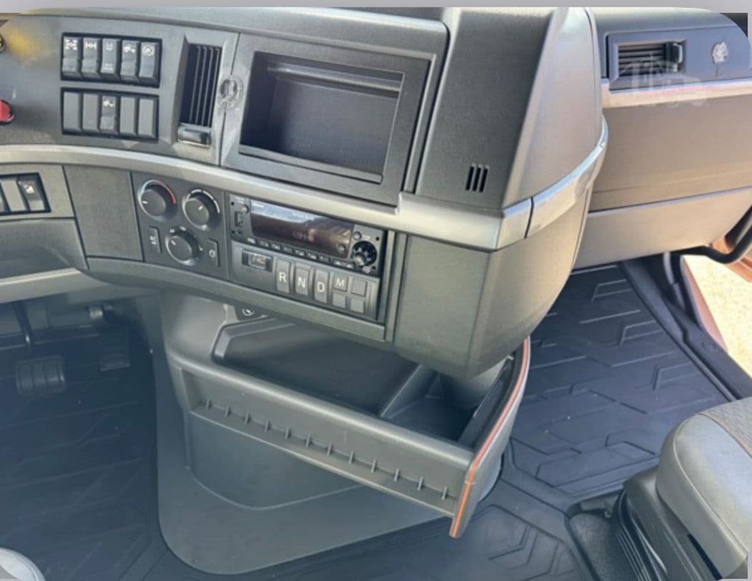 Volvo VNL64T760 thumbnail 13