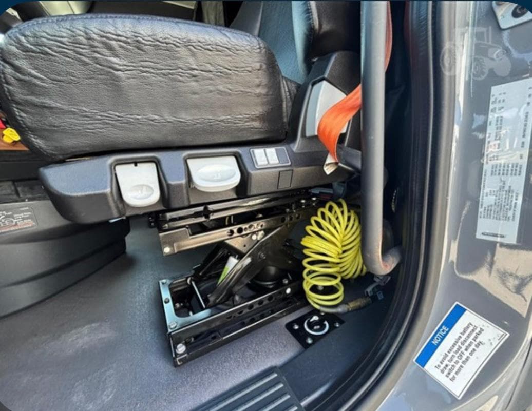 Freightliner Cascadia 126 thumbnail 18