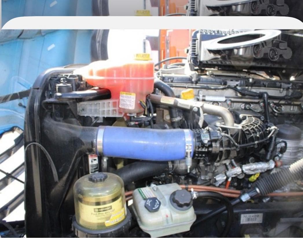 Freightliner Cascadia 126 thumbnail 6