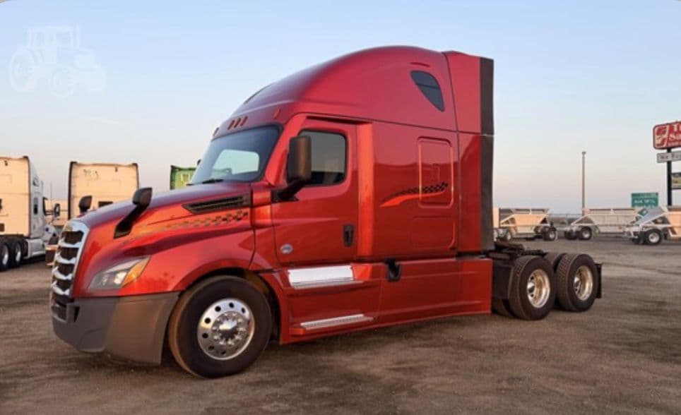 Freightliner Cascadia 126 thumbnail 16