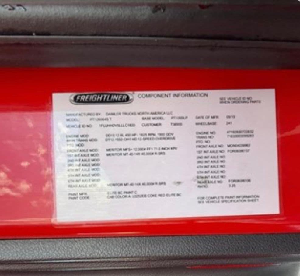 Freightliner Cascadia 126 Mid Roof thumbnail 22